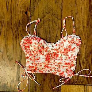 Princess Polly Cropped Top White Floral Camisole Size 0